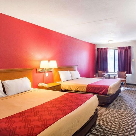 Econo Lodge Wichita Falls Downtown Luaran gambar