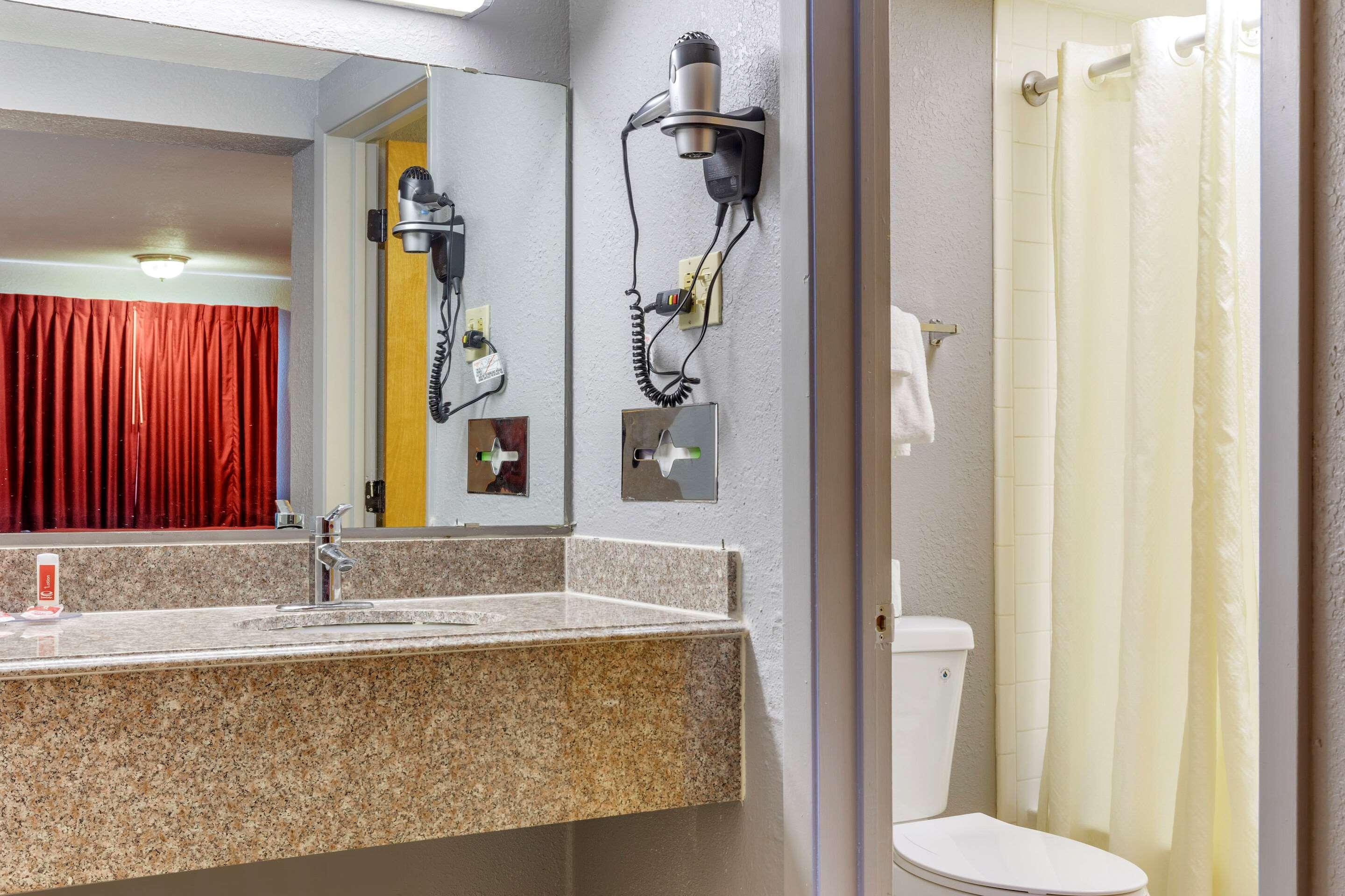 Econo Lodge Wichita Falls Downtown Luaran gambar