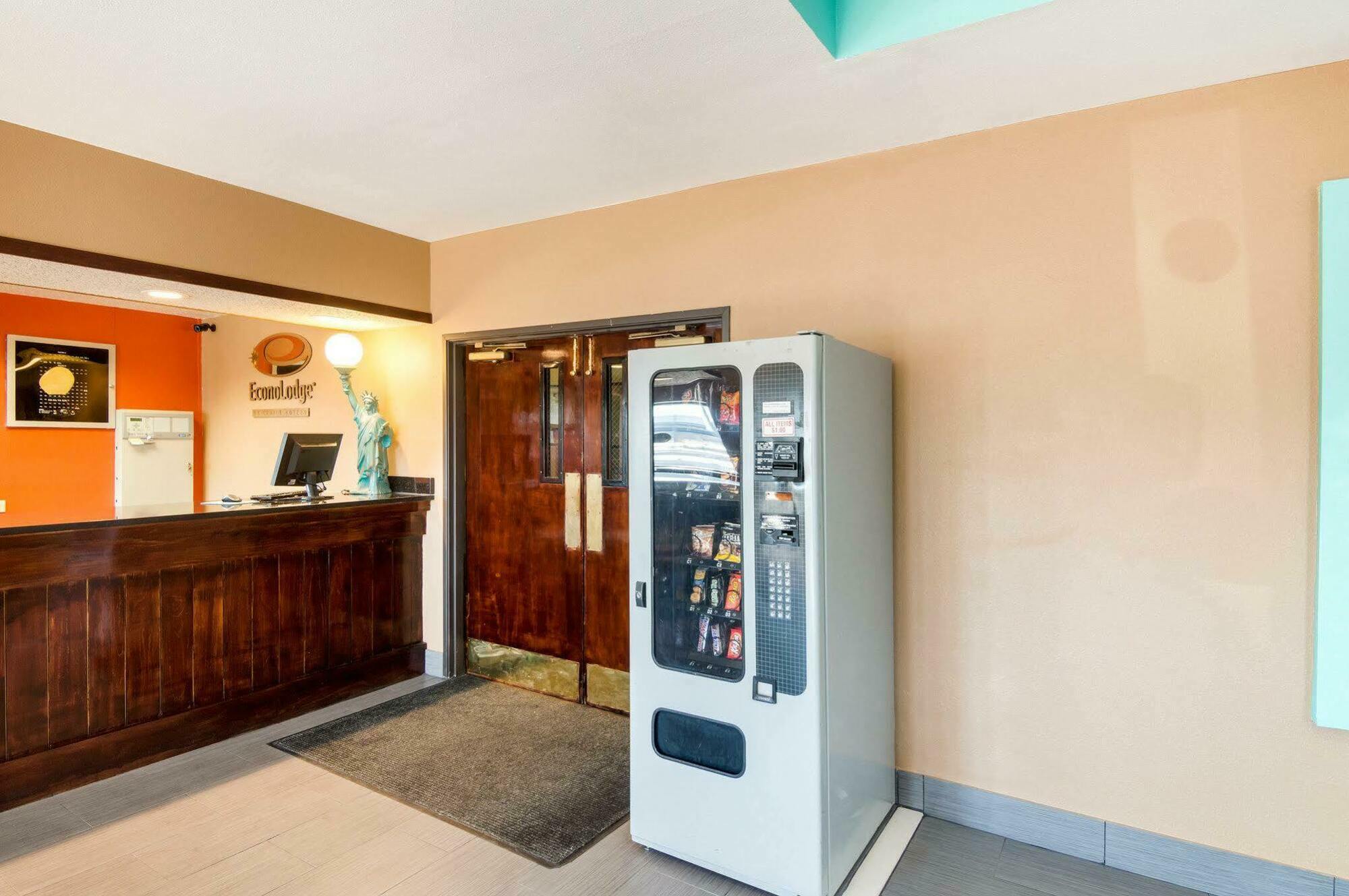 Econo Lodge Wichita Falls Downtown Luaran gambar
